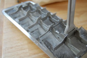 metal ice tray